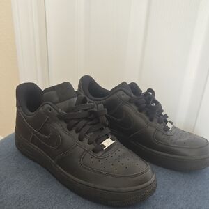 Nike Men's All-Black Sneakers